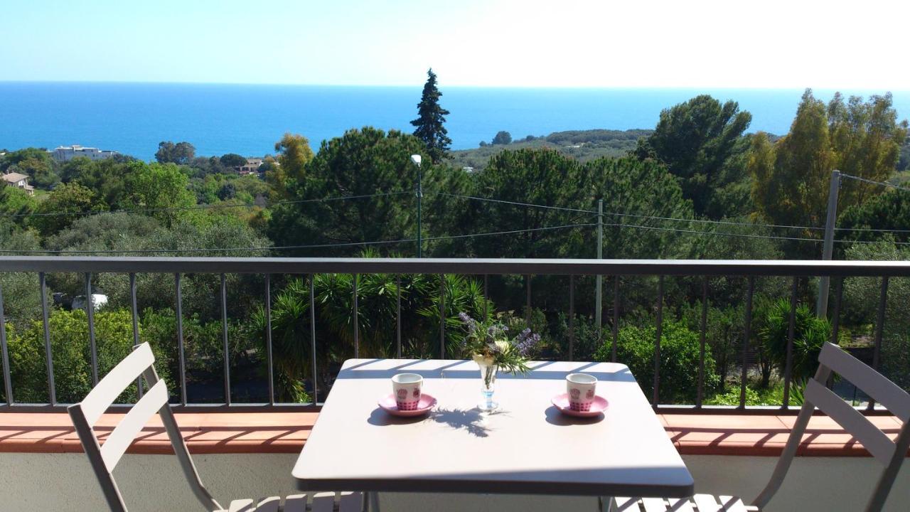 Borgo Marinaro Bed and Breakfast Marina di Camerota Eksteriør billede